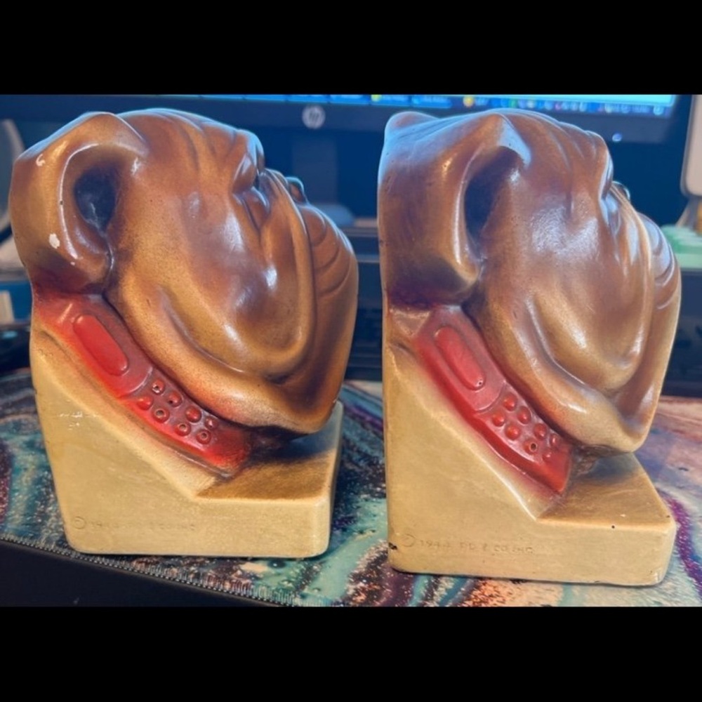 1944 VINTAGE CHALK WARE BULLDOG BOOKENDS - Picture 2 of 6